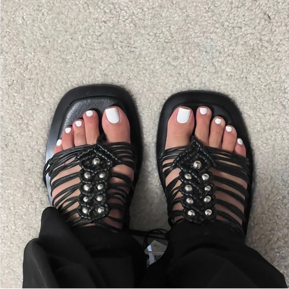 NWT Zara flat woven leather sandals - Picture 6 of 6